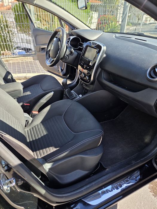 Renault Clio Sportourer 189€ mês