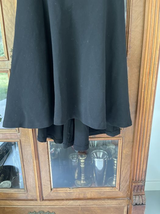 Czarna elegancka sukienka Reserved 36