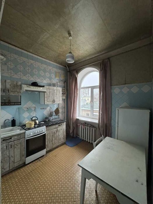 Продам 2к квартиру у центрі біля парка Шевченка вул.Сергія Єфремова