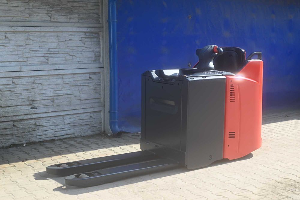 Paleciak elektryczny Linde T20 SP Rydwan 2019 rok 500Ah FHP 468