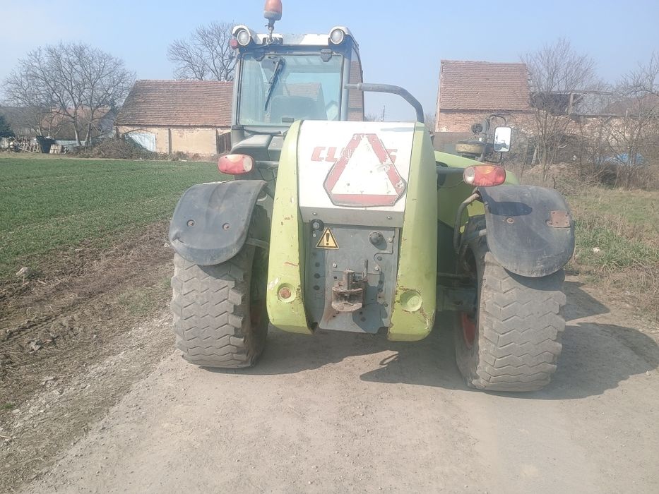 Claas Scorpion 7040