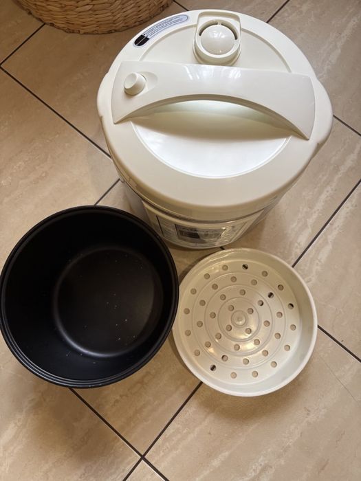 Мультиварка Delfa