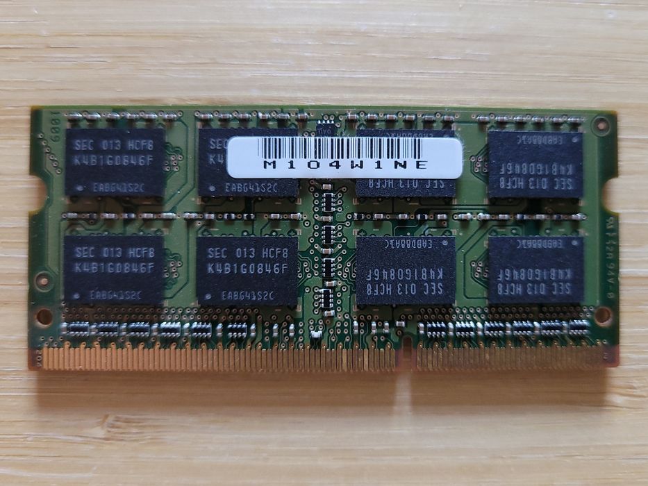 2 kości pamięci RAM Samsung M471B5673FH0-CF8 2GB SO-DIMM DDR3
