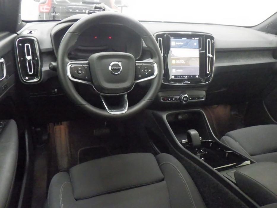 Volvo C40 Recharge Twin Motor Core