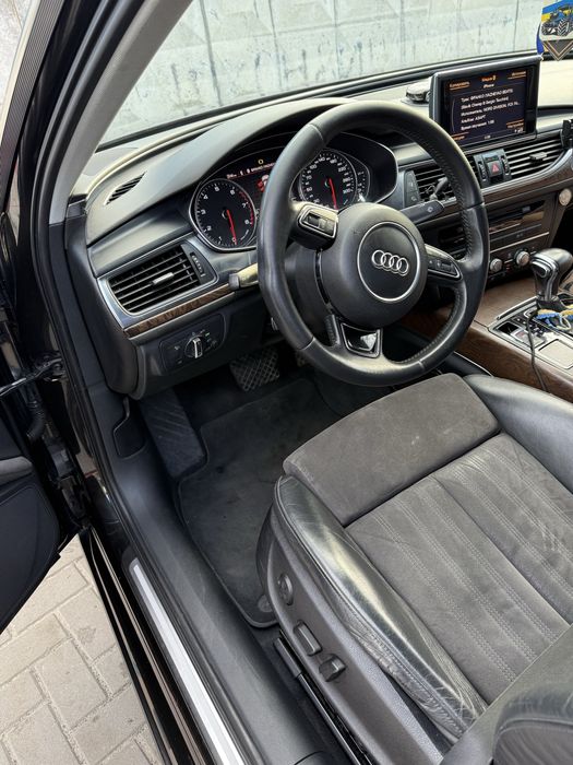Audi a6c7 офіційне авто