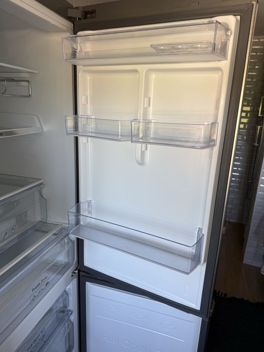 Frigorifico combinado SAMSUNG - No frost