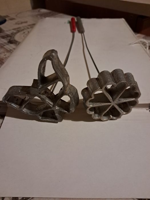 Rozetki motylek i kwiatek prl