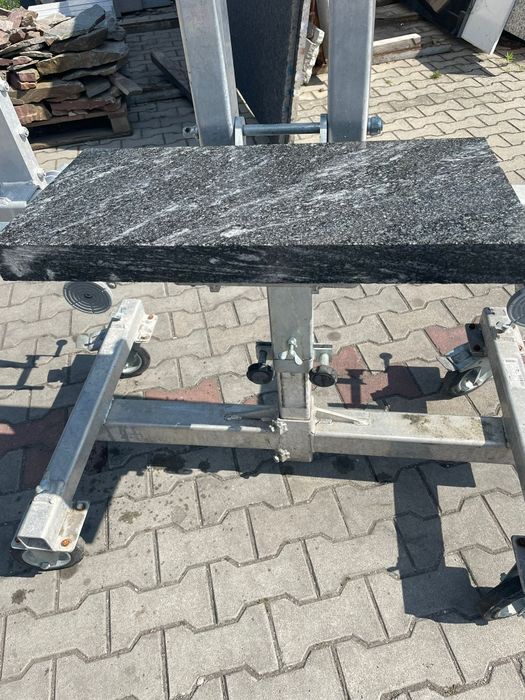 Granitowa płyta chodnikowa płomieniowana Juparana 5cm, płyta tarasowa