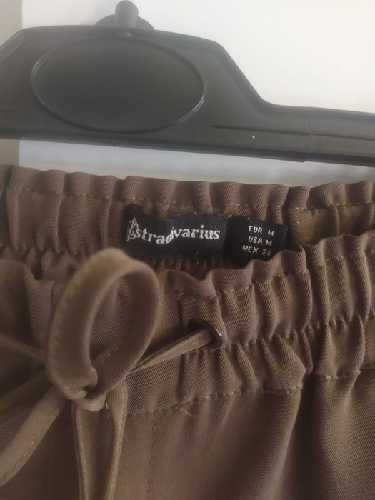 Spodnie Stradivarius, r.M , okazja!