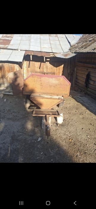 Продам прицеп для мотоблока, одноосный. Самоскид есть