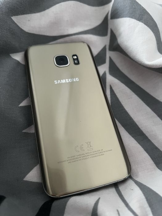 Samsung Galaxy S7 Gold