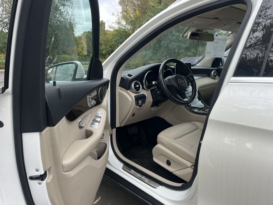Mercedes-Benz GLC 300 2019 за ГОТІВКУ, або в ЛІЗИНГ | КРЕДИТ