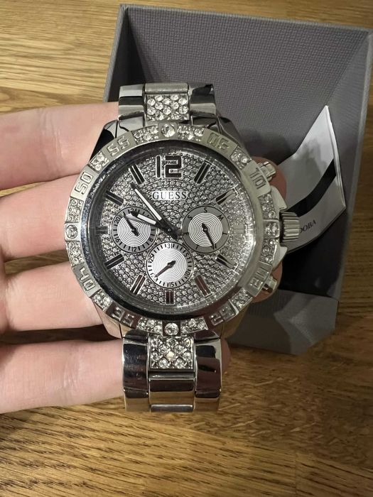 Zegarek Guess srebrny