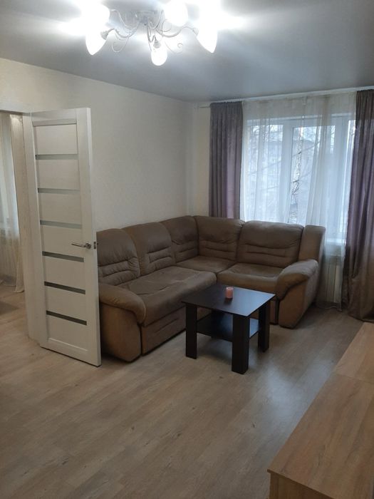 Здаєтьсяw в оренду простора 3-кімнатна квартира