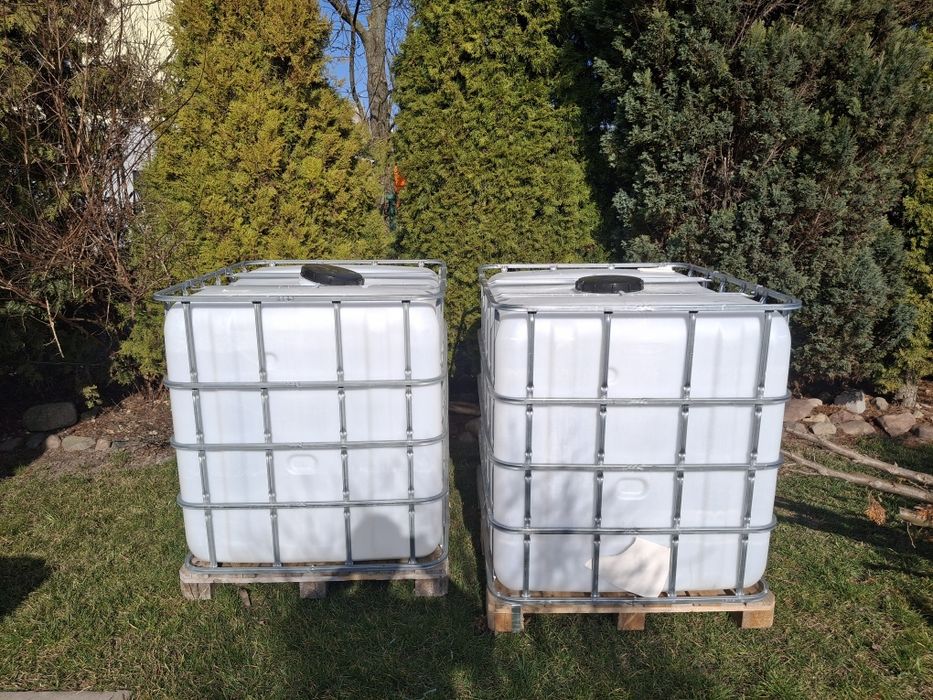 Mauzer 1000l- zbiornik na wodę.