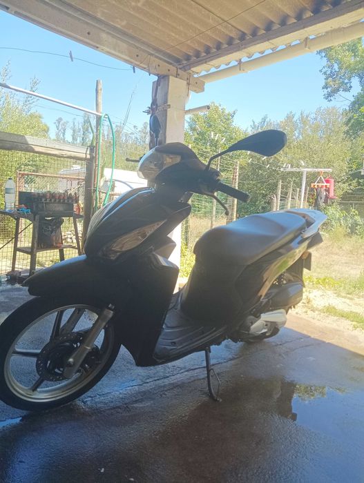 Vendo Moto 125 Honda Vision Ano 2019, perfeita em ótimo estado!
