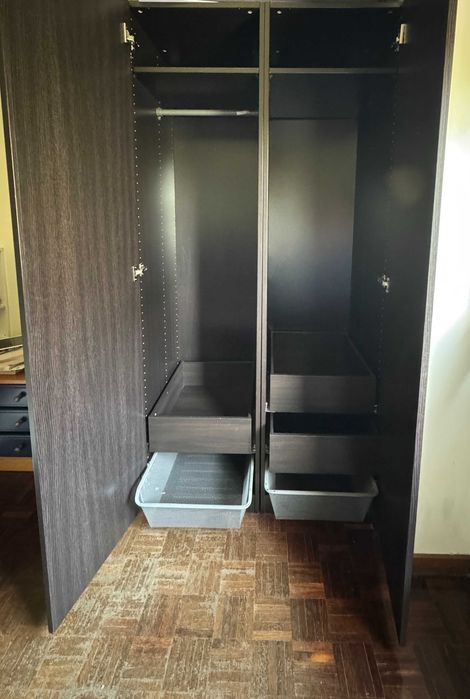 Roupeiro PAX Ikea