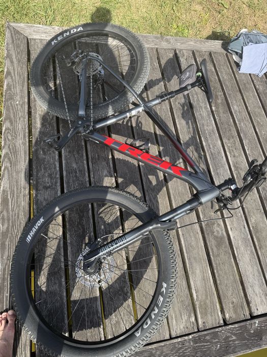 Trek rosco 6 rama M/L Rock Shox 140mm