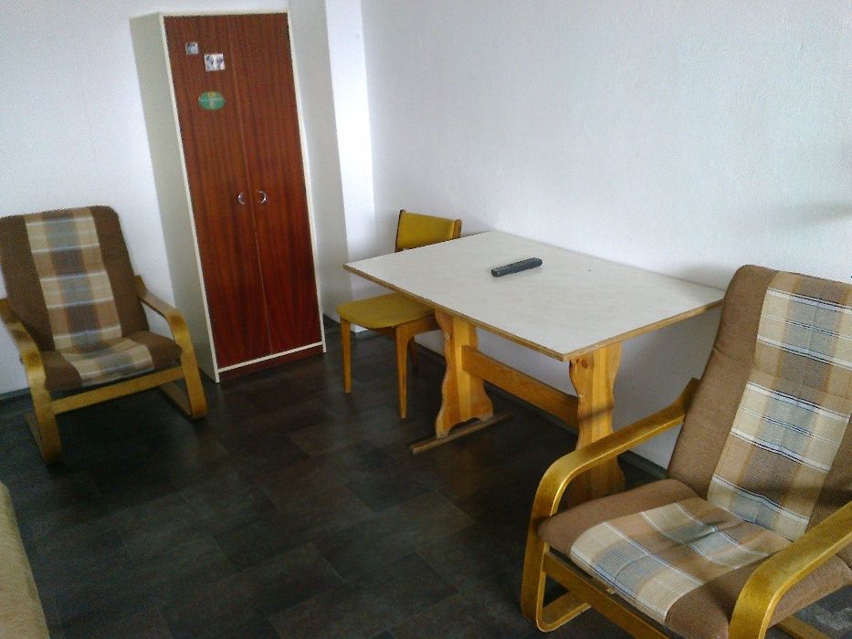 Opróżnianie mieszkań domów. Wywóz starych mebli gratów staroci.