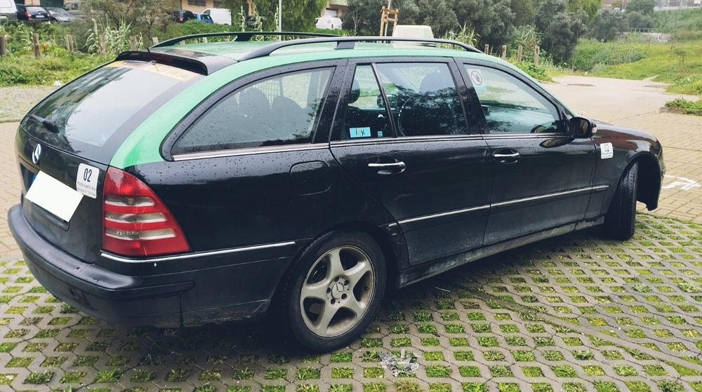 Praça + Táxi inspecionado