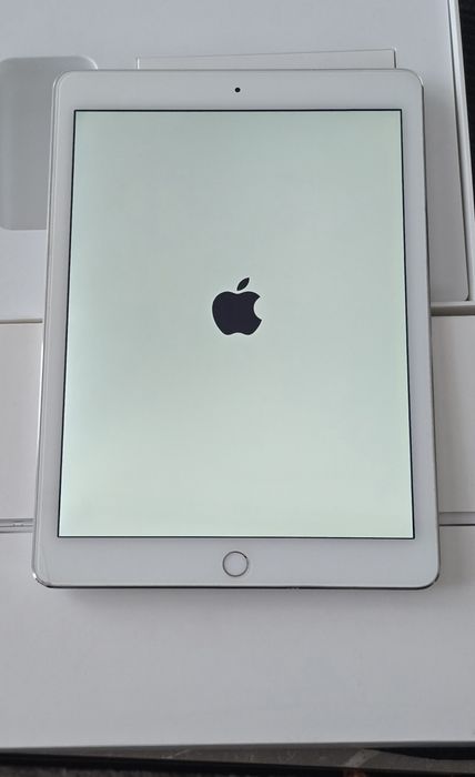 Apple IPad air 2 stan idealny pełny zestaw tablet zamiana