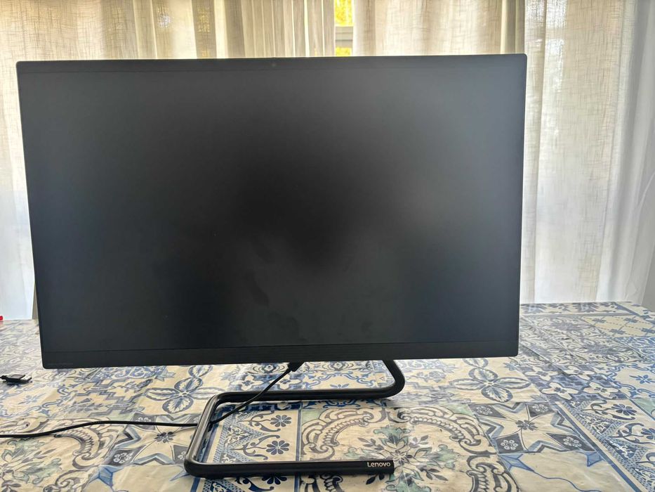 Lenovo IdeaCentre AIO 3 24ARE05