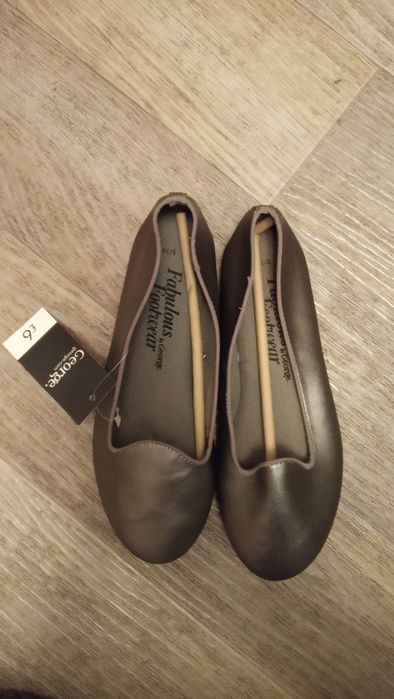 Серебрянные балетки фирмы George 36р.