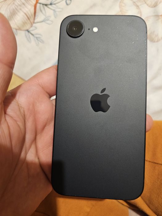 Iphone 16e  128gb 100%