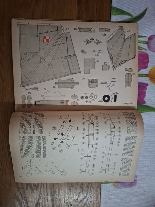 Mały Modelarz 8/1975