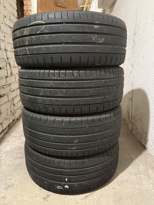 Opony letnie Yokohama Advan Sport 225/45 R17
