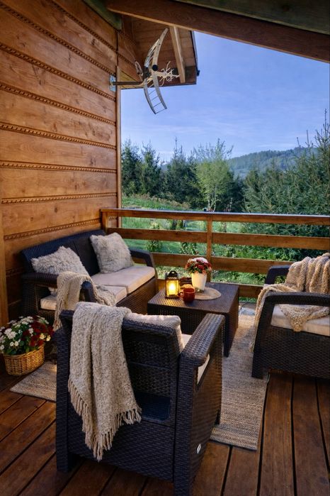 Domek sam na posesji  pod śliwką Noclegi Domki Bieszczady