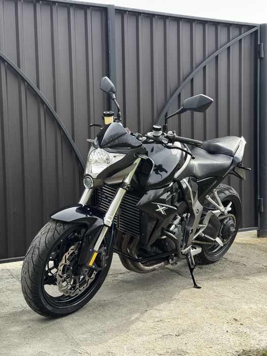 Продам HONDA CB1000