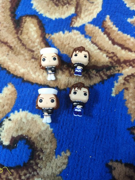 Продам фигурки Очень странные дела.