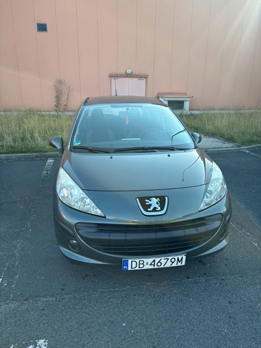 Peugeot 207 1.4 Benzyna