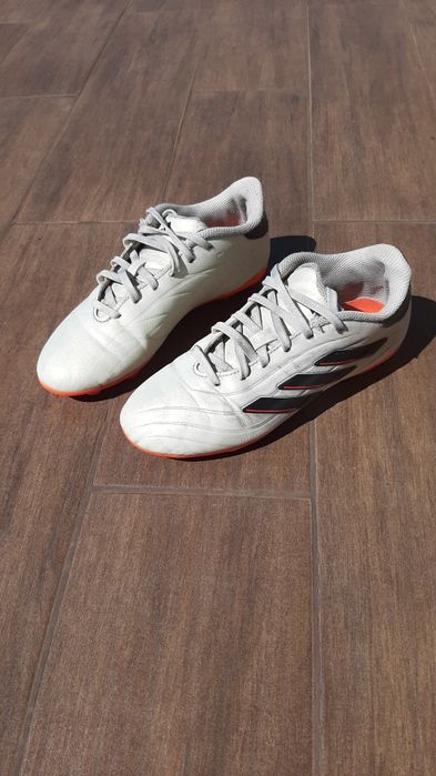 Buty do piłki nożnej Adidas Copa Pure r.35
