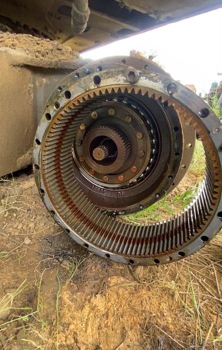 Продам по запцастинам