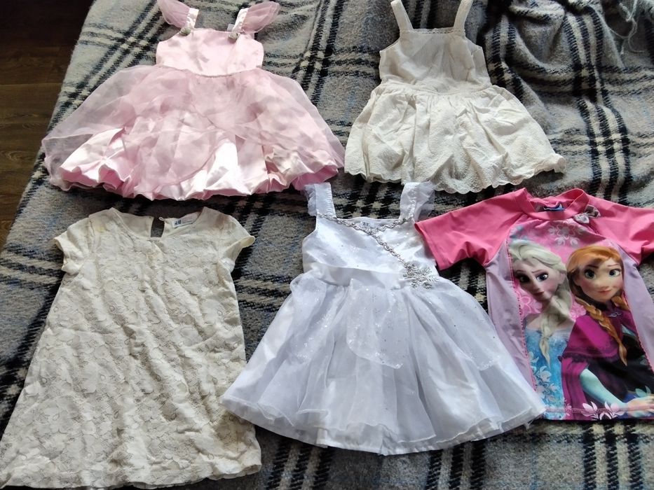 Лот дитячого одягу