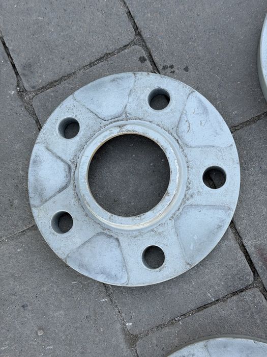 Проставки 5x120, підходять до bmw E та F серії