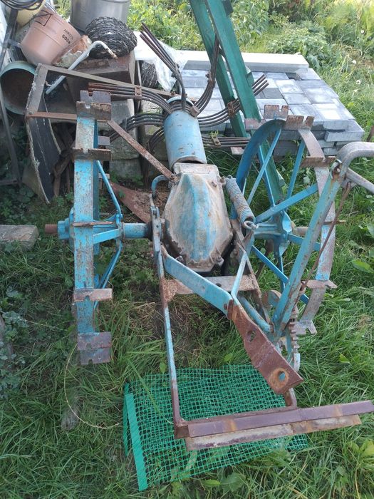 Картоплекопачка кіна