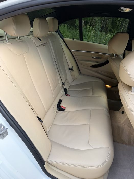 BMW 3 Series 2015 VIN WBA8E9G59GNT46018 фото оголошення 20 з 22