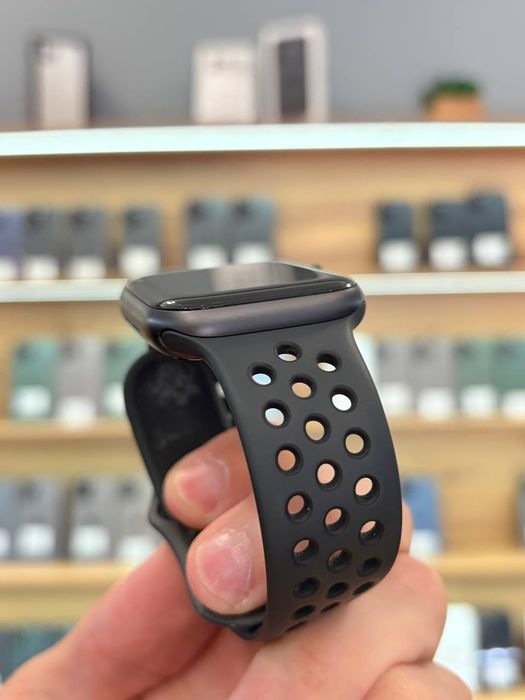 apple watch 5 44 nike - купить телефоны и аксессуары - Цена на OLX.ua