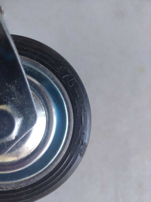 Rodizio / Roda carrinho de carga - Carga máxima 50Kg