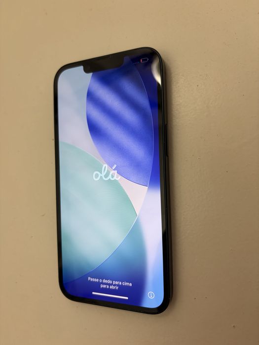 Iphone 13 128GB - Como Novo / sem Riscos (84% Bateria Total)