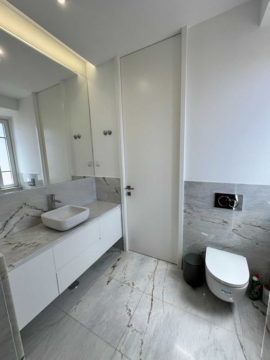 T2 Monte Estoril Remodelado / Renovated — Próximo do Oceano