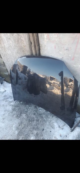 Продам Капот Golf 5 Jetta не крашен черного колір