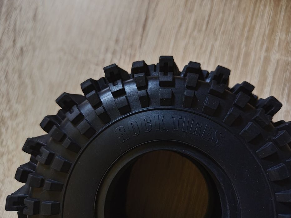 Rock Tires 120/45 R 1.9