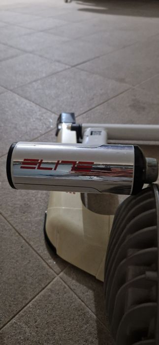 Rolo de treino elite cubo fluid para bicicleta