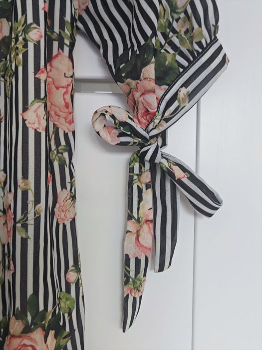 Bluzka hiszpanka w paski i  kwiatki