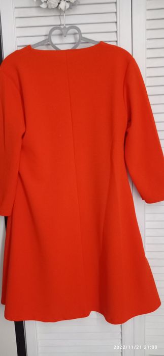 Piękna trapezowa sukienka 36 Mohito