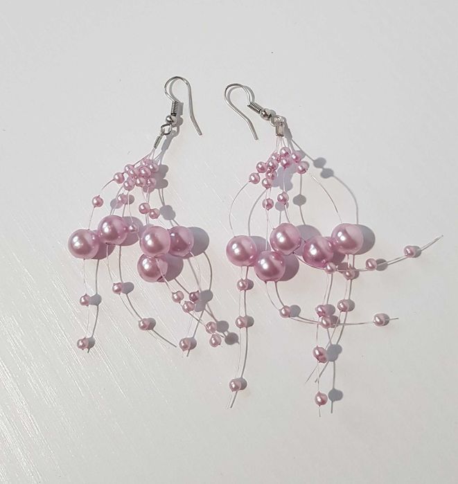 Серьги розовые бусины-ниточки